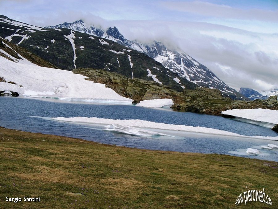 08 Il lago di foto 6 visto dalla sponda.JPG